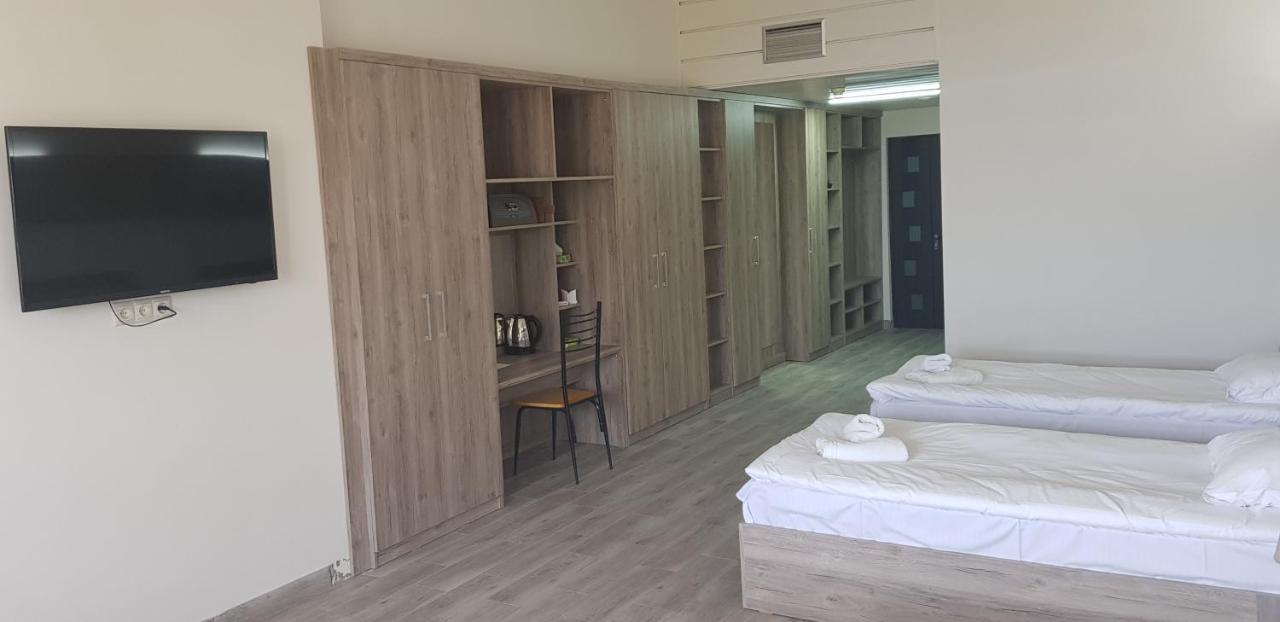 Cross Health Spa Center Yerevan Exterior photo